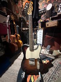 Fender Squier FSR Classic Vive’60s Custom Esquire