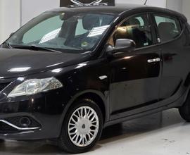 LANCIA Ypsilon 1.2 69 CV 5p. GPL Ecochic Silver