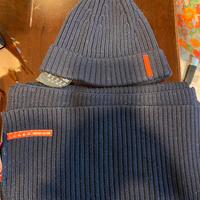PRADA SET SCIARPA E CAPPELLO BLU LANA
