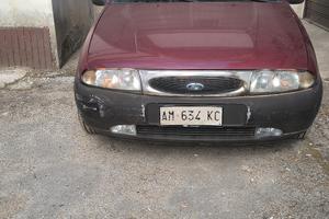 Ford Fiesta 1200 benzina 5 porte