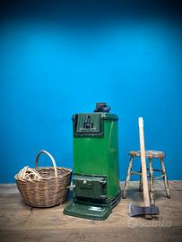 STUFA IN GHISA SMALTATA VERDE BAITA MONTAGNA