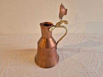 Piccola Brocca Vintage in Rame con Manico Ottone