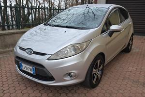 Ford Fiesta 1.6 TDCi 90CV 5 porte DPF Titanium