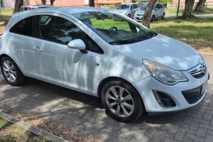 Opel Corsa D 2013...1.2 83CV.. Benzina+ Gpl.