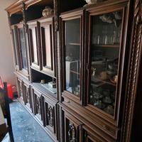 credenza tavolo e sedie da soggiorno e tavolinetto