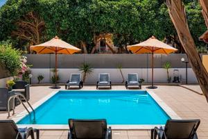 Villa con piscina a Bonagia