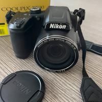 Fotocamera Nikon B500