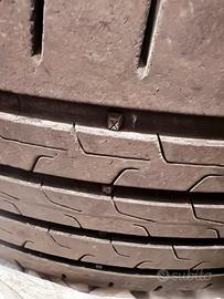 Gomme continental estive