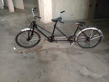 bicicletta tandem con freni a tamburo 
