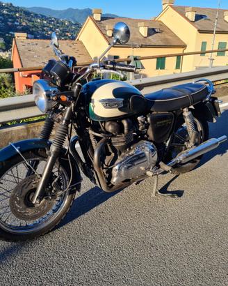 Triumph Bonneville T100