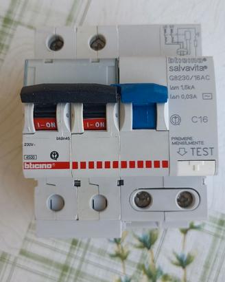 Interruttore Salvavita BTicino G8230/16AC
