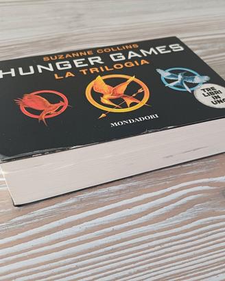 Hunger Games. La Trilogia - Edizione Flipback