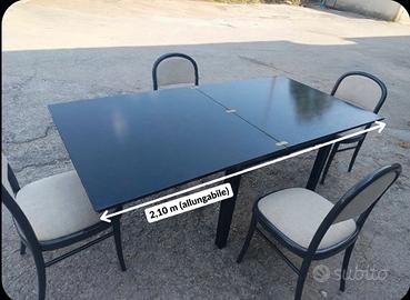 Tavolo da cucina allungabile con sedie 