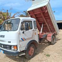 autocarro Fiat 40