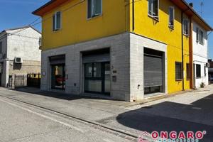 Immobile di 110 m² a Copparo