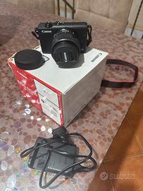 Canon EOS M200