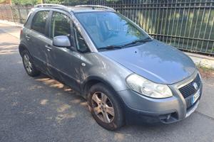 FIAT Sedici 1.9 MJT 4x4 Dynamic