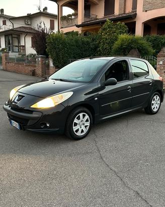 Peugeot 206+ GPL