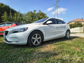 Volvo V40 D2 2.0 Eco Business