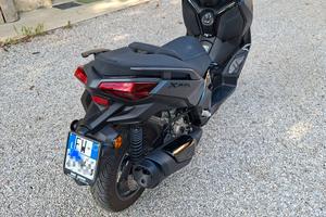 XMAX 300 TECH MAX 2026