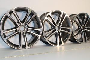 4 Cerchi Originali CLASSE C - 18" + Sped Gratis