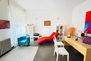 3 LOCALI A TORTONA