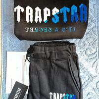 Tuta trapstar nera e blu