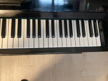 Pianoforte verticale Ricordi Finzi