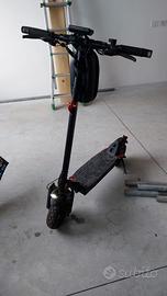 Monopattino elettrico LEAWIN T4