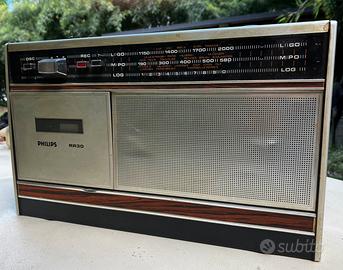 Radio e mangianastri vintage Philips 1971