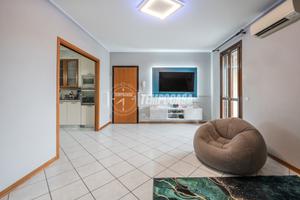 AMPIO QUADRILOCALE IN ZONA TRANQUILLA - PRONTO DA