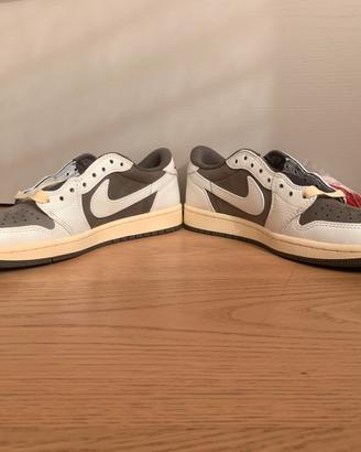 Air Jordan 1 low x Travis Scott OG Muslin/Shy Pink