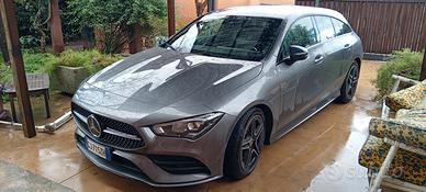 auto Mercedes cla