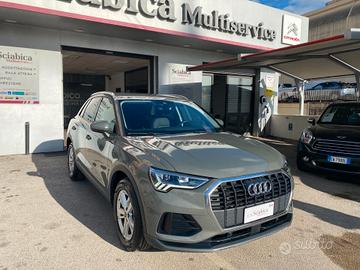 Audi Q3 35 TDI S tronic Business