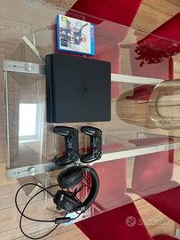 PlayStation 4 + 2 Joystick + cuffie PS4 + Fifa 23