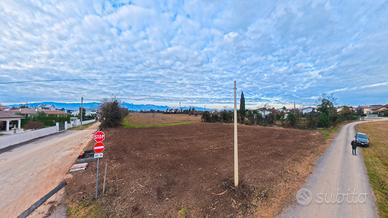 Terreno in zona Sclavons