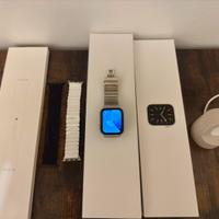 Apple Watch Series 6 (40 mm) Cassa in alluminio