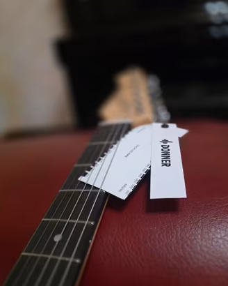 Chitarra elettrica donner 