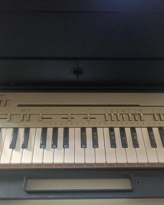 Yamaha Pianola Porta Sound PC-100