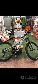 Mtb specialized stumpjumper expert carbon 29 tag.M