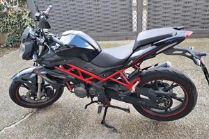 Moto BN125 Benelli