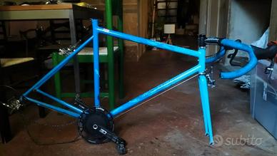 Telaio LandShark RoadShark artigianale acciaio