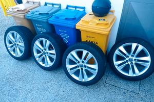 cerchi più gomme Opel 