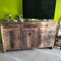 mobile credenza 
