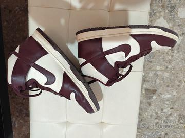 Nike Air Force Bordeaux