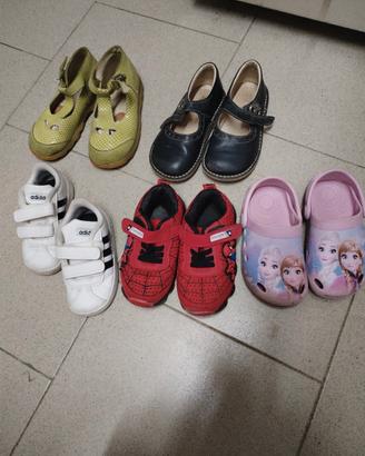 scarpe n. 21,22,24,25,26