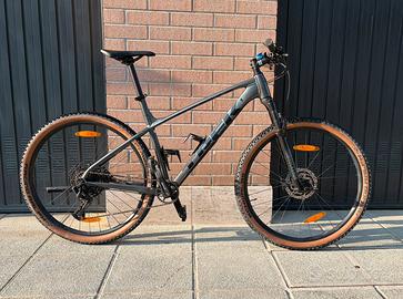 Trek x caliber 9 2021 misura xl