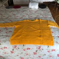 Maglione NUOVO giallo lana Benetton