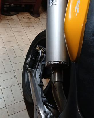 Scarico honda hornet 600