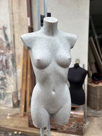 Busto donna manichino
